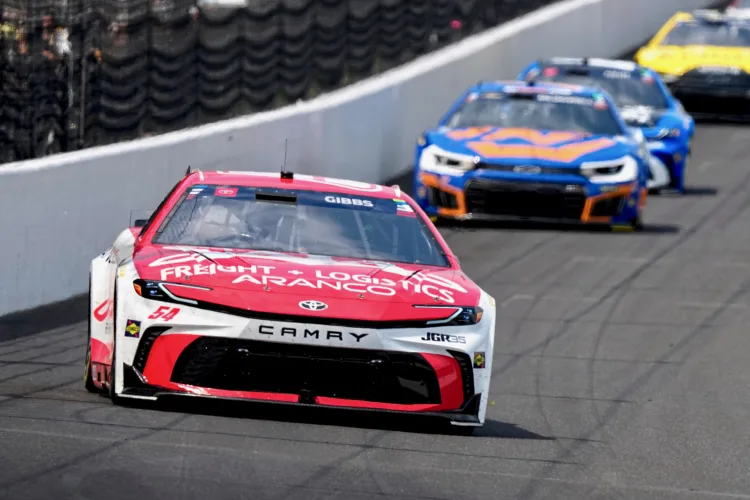 NASCAR changing stage break rules